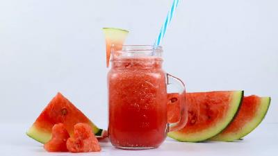 آب هندوانه به کاهش وزن کمک می کند