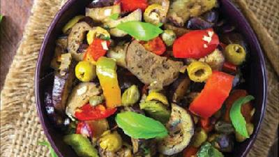 دستور پخت خوراک بادمجان با سیب زمینی را بخوانید