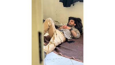 محمد صادقی بازیگر نقش امیرعلی در سریال بی همگان