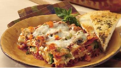 با طرز تهیه و دستور پخت لازانیای مرغ و سبزیجات آشنا شوید