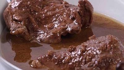 با ترفندهای مجلسی شدن خورشت فسنجان آشنا شوید