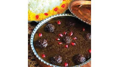 برای لعاب انداختن خورشت فسنجان چکار کنیم