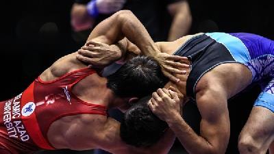 برنامه همه فن حریف یک مسابقه استعدادیابی کشتی است