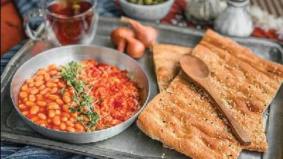 املت شاپوری گیلانی را با لوبیا درست می کنند