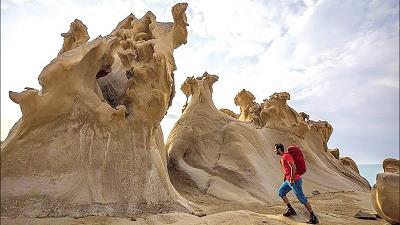 جواد قارایی در برنامه ایرانگرد به نقاط زیادی از کشور سفر کرده است