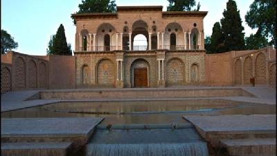 باغ شاهزاده؛ از دیدنی های شهر  ماهان