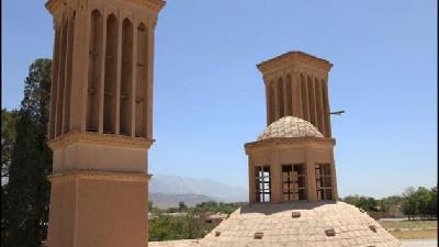 عمارت شترگلو؛ از اماکن تاریخی ماهان