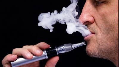 سیگار الکترونیکی چه عوارض و مضراتی دارد