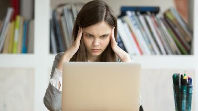 چرا موقع درس خواندن نمی توانیم تمرکز کنیم