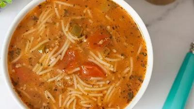 سوپ ورمیشل یا رشته فرنگی را چطور درست می کنند