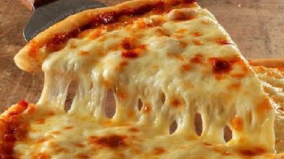 چرا پنیر پیتزا در خانه کش نمی آید