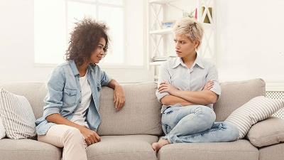 روش ترک حسودی کردن چگونه است