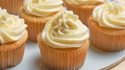 طرز تهیه و دستور پخت کیک فنجانی را یاد بگیرید