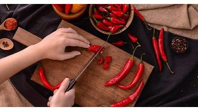 خوردن غذای تند چه ضررهایی می تواند داشته باشد