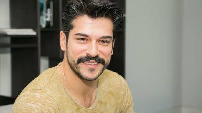 بوراک اوزچیویت بازیگر ترکیه ای