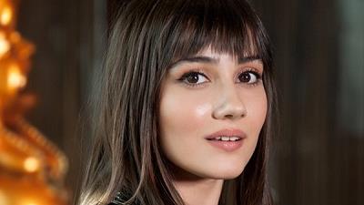 سودا ارگینجی، بازیگر ترکیه ای نقش ازو در سریال دختر مردم