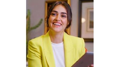 اسرا بیلگیچ، بازیگر ترکیه ای نقش سیبل در سریال رامو