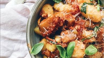 طرز تهیه و دستور پخت راگوی سبزیجات چگونه است