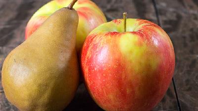 ماسک سیب و گلابی برای صورت مفید است