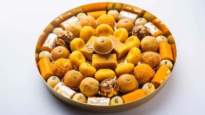 برای کمتر خوردن شیرینی چه کار کنیم