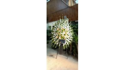 سفارش آنلاین تاج گل تسلیت