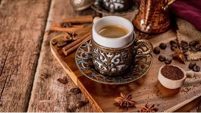 قهوه را با چه داروهایی نباید مصرف کنیم