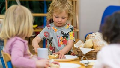 فاصله سنی مناسب بین بچه های اول و دوم