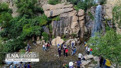 گنج نامه همدان بسیار دیدنی است