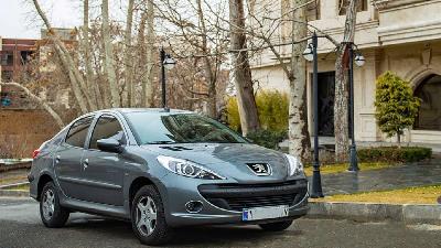 خودرو 207 صندوق دار خاکستری