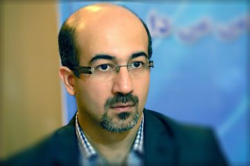 علی اعطا، منتخب شورای پنجم: نجفی کسی نیست که معاونانش را با شورا هماهنگ کند