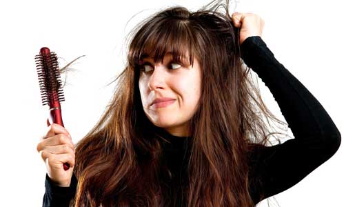 دلایل اصلی ریزش مو در زنان