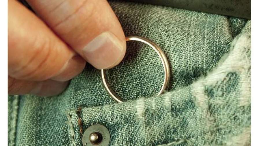 مردان چرا خیانت می‌کنند؟