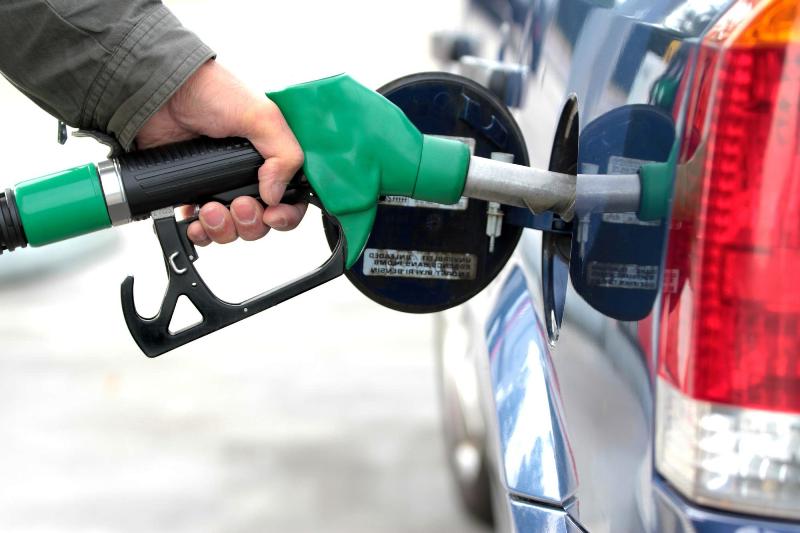 تکلیف سهمیه‌بندی بنزین چه شد؟