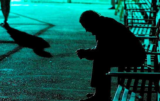 ماهواره زنم را منحرف کرده