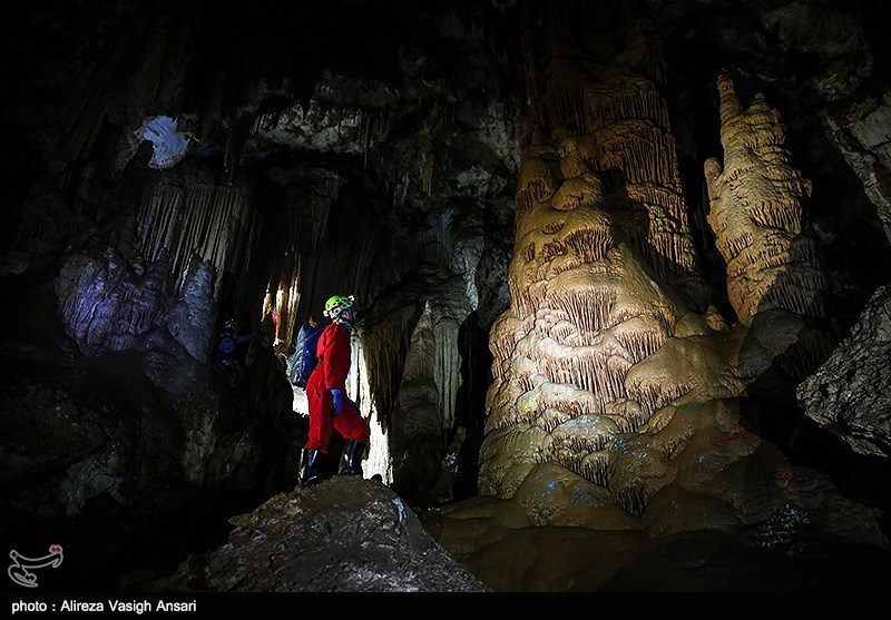 گزارش تصویری از غار کهک در استان مرکزی