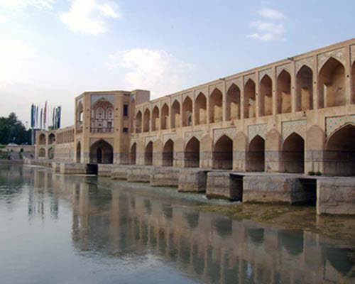 تاریخچه کامل و ویژگی‌های پل خواجوی اصفهان