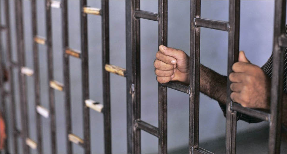 چگونه روزگار خودم را سیاه کردم