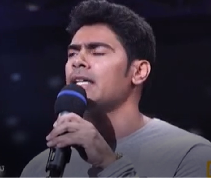 خواندن آواز سنتی توسط محمدجواد لطفی در قسمت بیست و دوم برنامه عصر جدید 18 فروردین