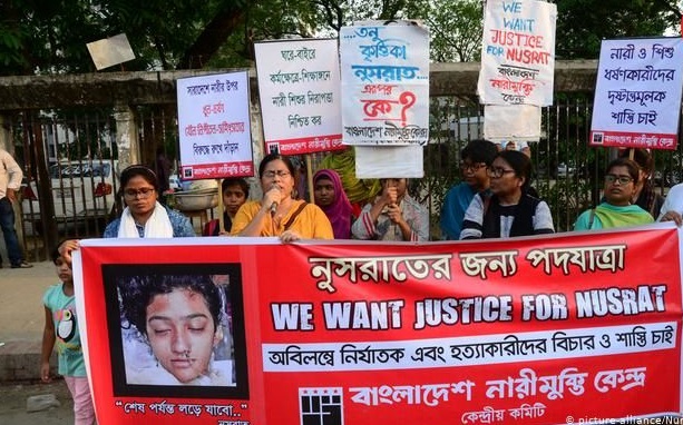 سوزاندن دختر بنگلادشی به دستور مدیر شیطان‌صفت مدرسه
