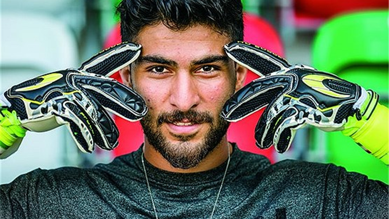 امیر عابدزاده: برای نیمکت‌نشینی قیافه نمی‌گیرم