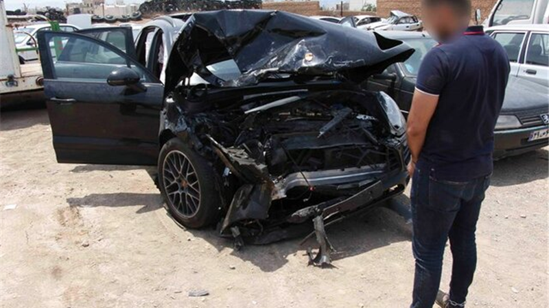 تحلیلی بر ماجرای تصادف پورشه در اصفهان؛ تازه به «دور‌دور » رسیده‌ها!