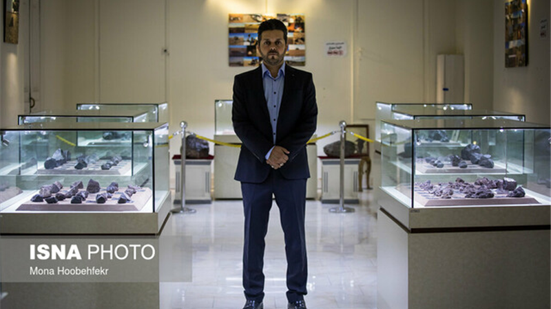 گزارشی خواندنی از زندگی و کارهای یک شکارچی شهاب سنگ