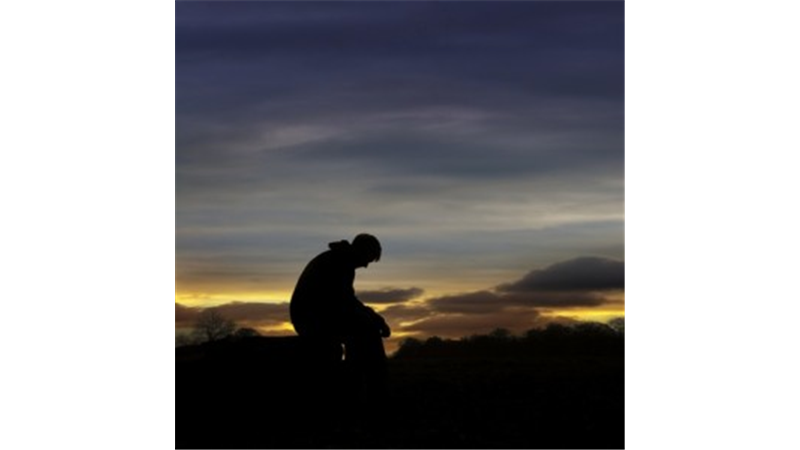 ضربه‌هایی که نداشتن اعتماد به نفس به ما می‌زند