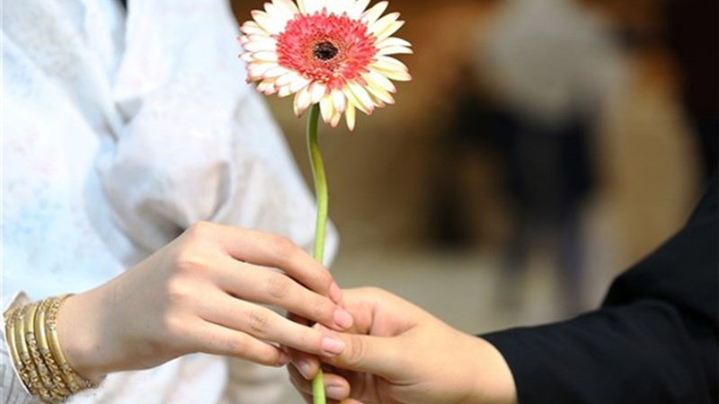 از کجا بفهمیم عشق پسری به ما واقعی است و قصد ازدواج دارد