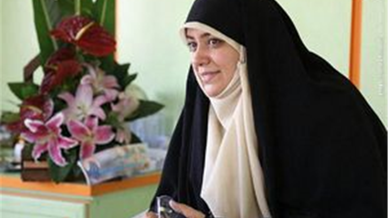 الهام چرخنده سکوت ۷ ساله را شکست