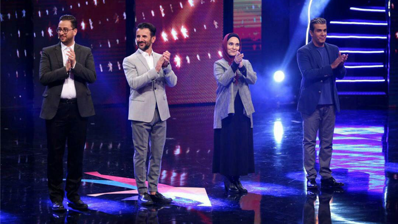 نتیجه آرای مردمی و برندگان مرحله نیمه نهایی عصر جدید ؛کدام شرکت‌کنندگان به فینال عصر جدید صعود کردند