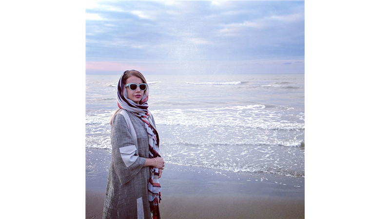 عکس ساحلی از شبنم قلی خانی