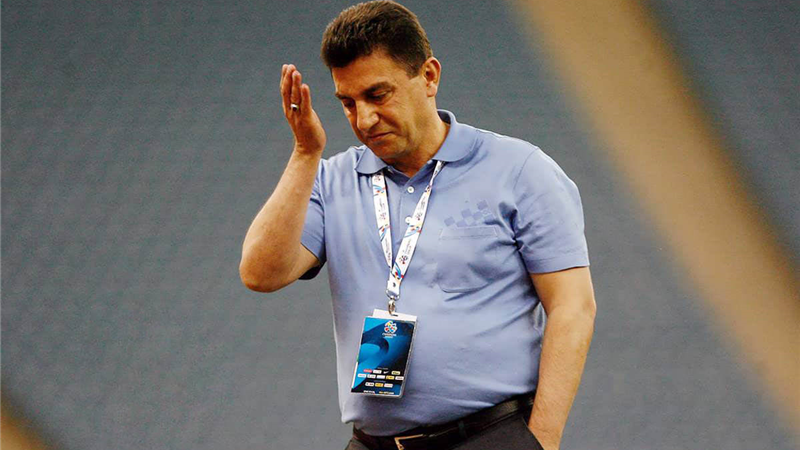 قلعه نویی در برابر چشم آبی ها