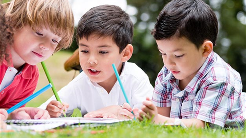 برای این‌که بچه مان باهوش شود چه کار باید بکنیم