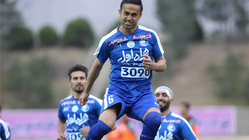 شمارش معکوس برای بمب نقل و انتقالات فصل ؛امید ابراهیمی به استقلال برمی گردد!